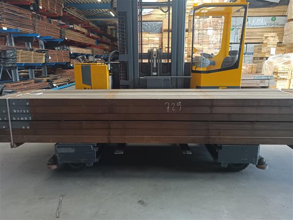 Grote foto 10x10cm 4.5m hard hout ruw doe het zelf en verbouw hout en planken