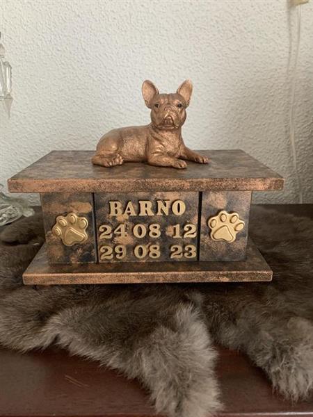 Grote foto franse bulldog beeldje op urnenkistje dieren en toebehoren toebehoren