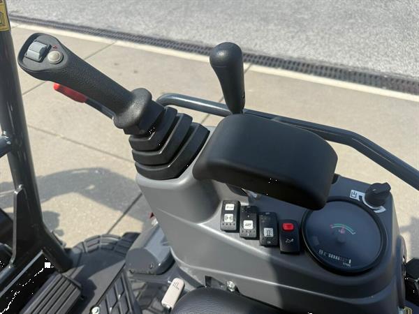 Grote foto yanmar vio17 doe het zelf en verbouw kranen en graafmachines
