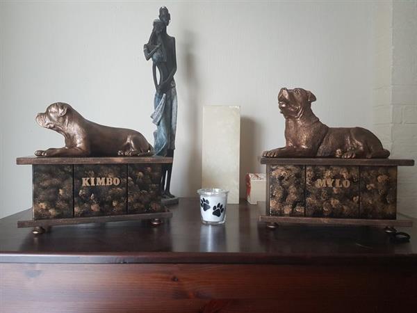 Grote foto amerikaanse bulldog hondenbeeld op urn als set dieren en toebehoren toebehoren