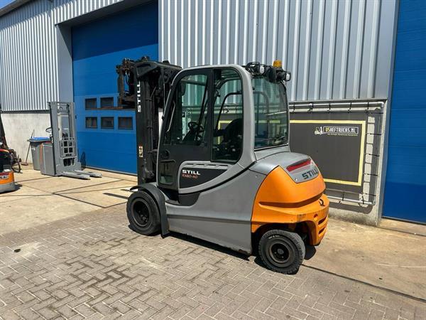Grote foto vs 22913 elektrische triplex heftruck still rx60 40 agrarisch heftrucks