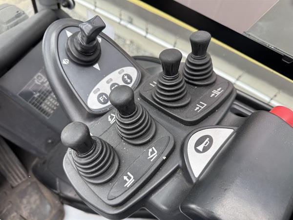 Grote foto vs 22895 elektrische triplex heftruck still rx60 40 agrarisch heftrucks