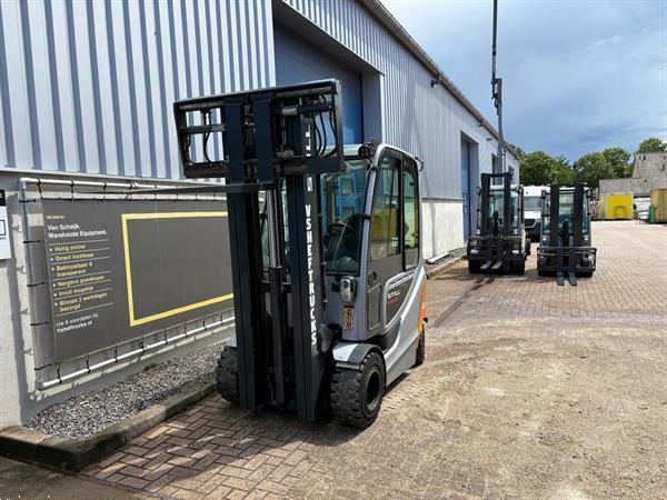 Grote foto vs 22904 elektrische triplex heftruck still rx60 30 agrarisch heftrucks