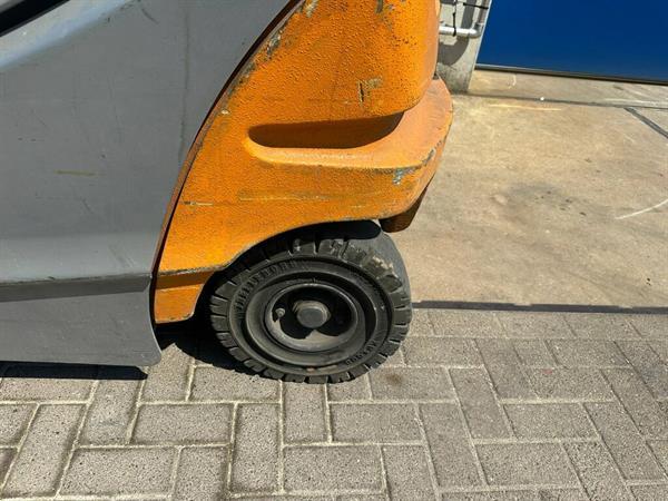 Grote foto vs 22903 elektrische triplex heftruck still rx60 30 agrarisch heftrucks