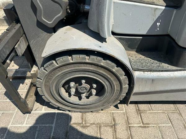 Grote foto vs 22903 elektrische triplex heftruck still rx60 30 agrarisch heftrucks