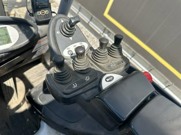 Grote foto vs 22903 elektrische triplex heftruck still rx60 30 agrarisch heftrucks