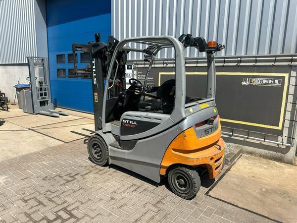 Grote foto vs 22903 elektrische triplex heftruck still rx60 30 agrarisch heftrucks