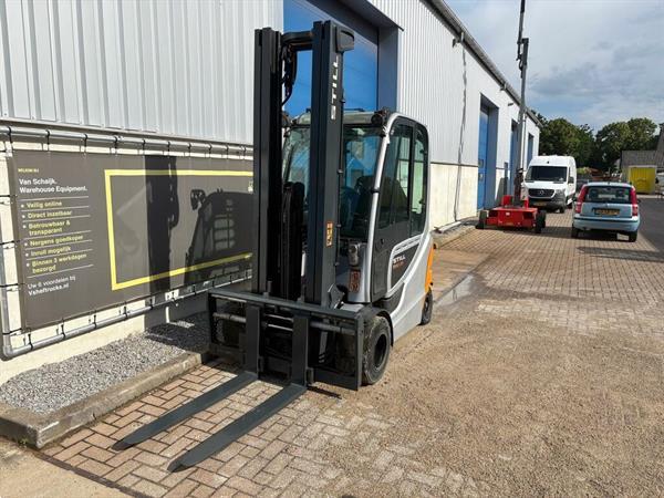 Grote foto vs 22906 elektrische triplex heftruck still rx60 35 agrarisch heftrucks