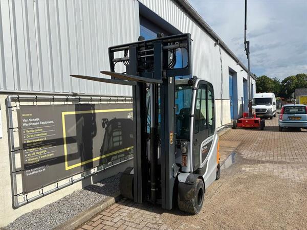 Grote foto vs 22906 elektrische triplex heftruck still rx60 35 agrarisch heftrucks