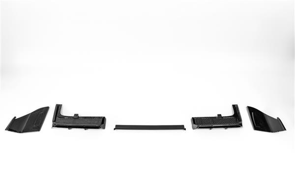 Grote foto dit betreft een mercedes g63 w465 carbon diffuser set np2 auto onderdelen tuning en styling