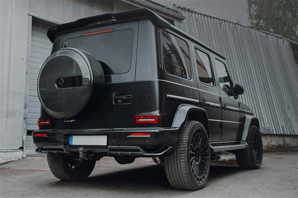 Grote foto dit betreft een mercedes g63 w465 carbon diffuser set np2 auto onderdelen tuning en styling