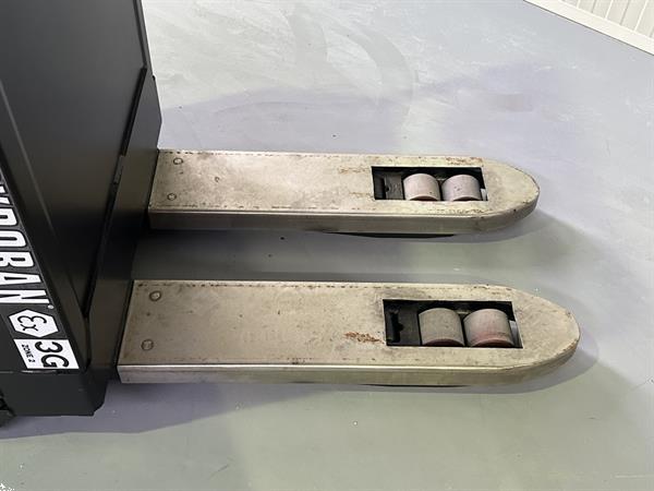 Grote foto lwe 250 atex ex pyroban 3g zone 2 new battery doe het zelf en verbouw hefwerktuigen