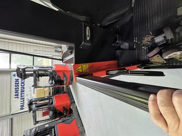 Grote foto ek 1300 rail guidance doe het zelf en verbouw hefwerktuigen