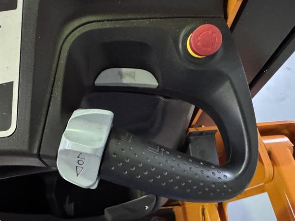Grote foto ek x 10 demo doe het zelf en verbouw hefwerktuigen