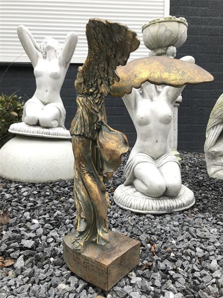 Grote foto prachtig beeld van nik gemaakt van polystone tuin en terras tuindecoratie