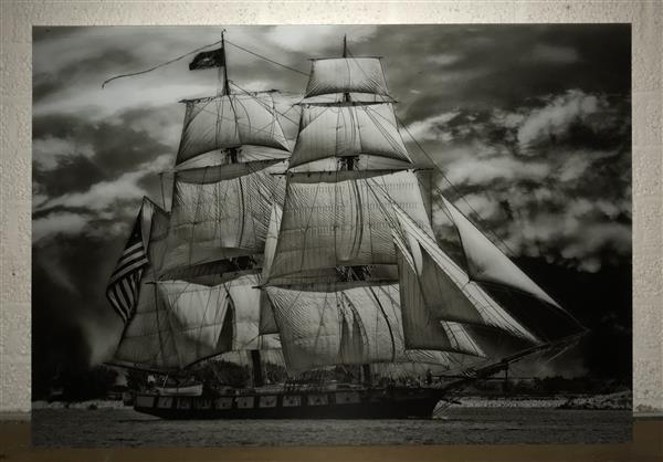 Grote foto kunst op glas met hierop een prachtig zeilschip tuin en terras tuindecoratie