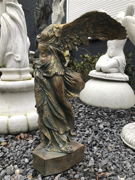 Grote foto prachtig beeld van nik gemaakt van polystone tuin en terras tuindecoratie