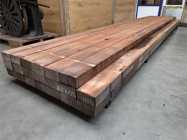 Grote foto 8x15 cm hard hout ruw 550cm doe het zelf en verbouw hout en planken
