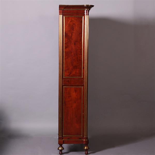 Grote foto chique franse tweedeurskast bloemmahonie met brons ronde hoekstijlen ca 1840 no.412005 antiek en kunst stoelen en banken