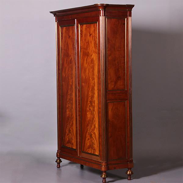 Grote foto chique franse tweedeurskast bloemmahonie met brons ronde hoekstijlen ca 1840 no.412005 antiek en kunst stoelen en banken