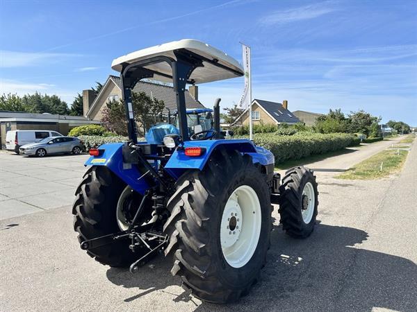 Grote foto new holland tt75 agrarisch tractoren