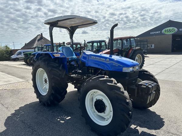 Grote foto new holland tt75 agrarisch tractoren