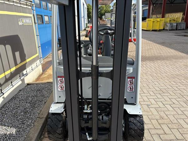 Grote foto vs 22899 elektrische triplex heftruck still rx20 18 agrarisch heftrucks