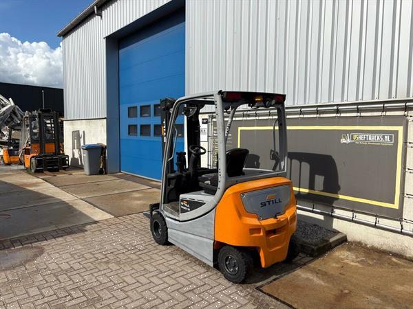 Grote foto vs 22899 elektrische triplex heftruck still rx20 18 agrarisch heftrucks