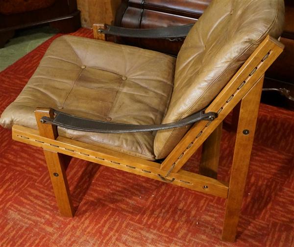 Grote foto design saffari hunter torbj rn afdal norway huis en inrichting fauteuils