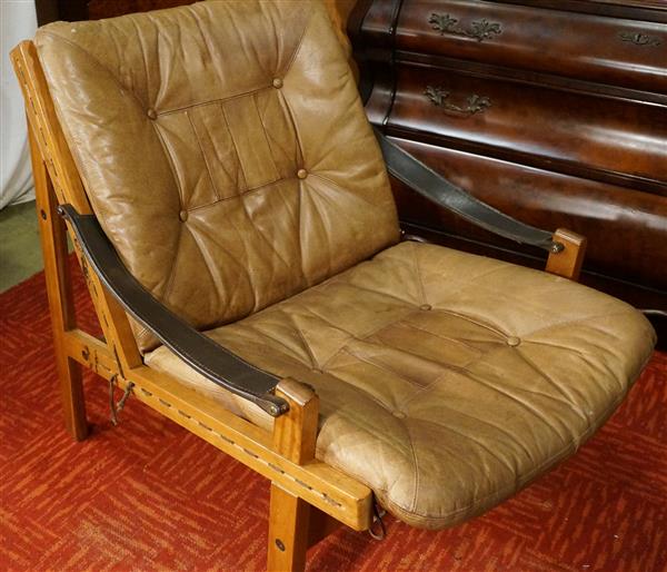 Grote foto design saffari hunter torbj rn afdal norway huis en inrichting fauteuils