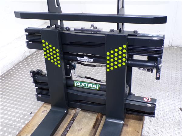 Grote foto cascade vorkversteller outlet agrarisch heftrucks