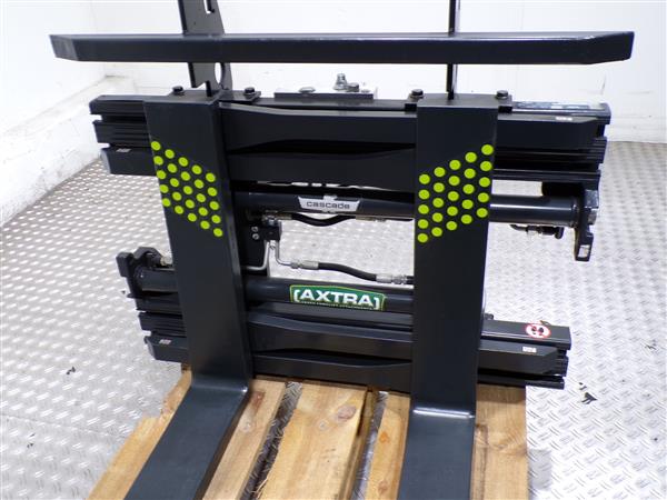 Grote foto cascade vorkversteller outlet agrarisch heftrucks