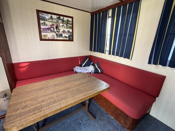 Grote foto 6 paards trailer oplegger met woonkamer en nieuw jaar apk doe het zelf en verbouw opleggers