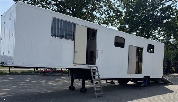Grote foto 6 paards trailer oplegger met woonkamer en nieuw jaar apk doe het zelf en verbouw opleggers
