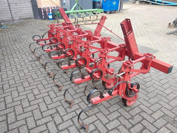 Grote foto breviglieri schoffelmachine 6 rijen agrarisch onkruidbestrijding