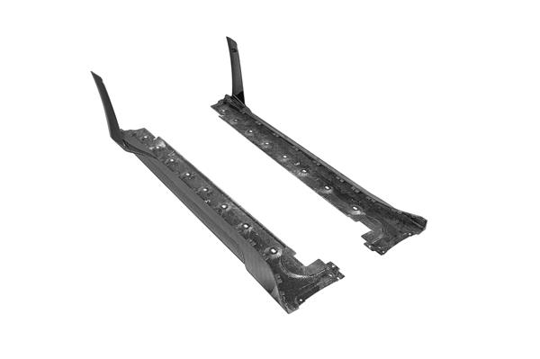 Grote foto dit betreft een set porsche 911 992 gt3 rs carbon side skirt set auto onderdelen tuning en styling