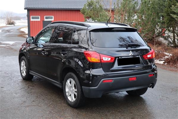 Grote foto mitsubishi asx 1.8 di d 150ch instyle 4wd auto mitsubishi