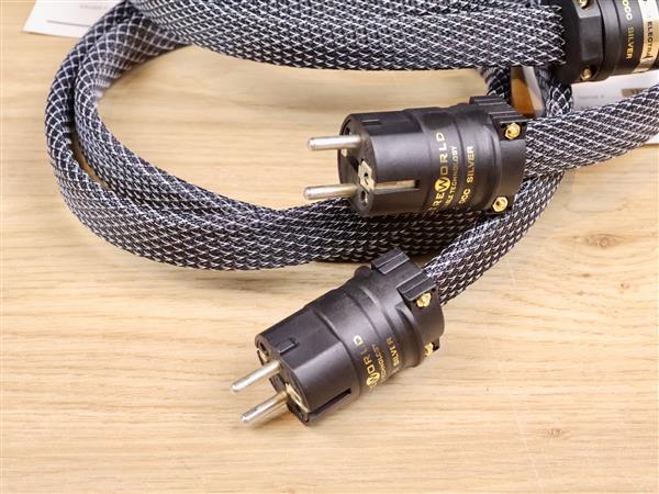 Grote foto wireworld audio platinum electra 7 high end audio power cables 1 5 metre 2 available audio tv en foto onderdelen en accessoires