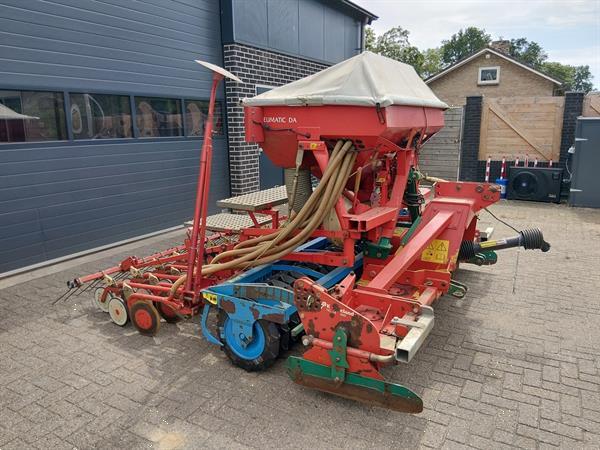 Grote foto kverneland pneumatic da zaaicombinatie 3 meter breed agrarisch zaaimachines