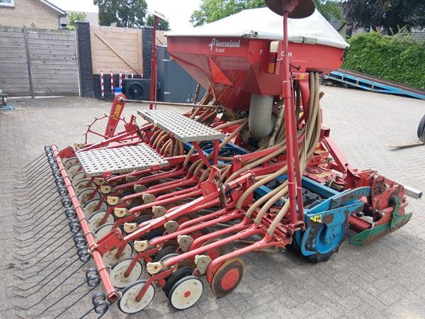 Grote foto kverneland pneumatic da zaaicombinatie 3 meter breed agrarisch zaaimachines
