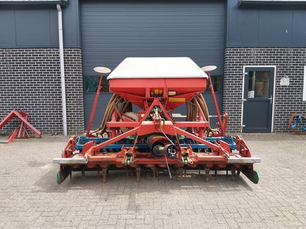 Grote foto kverneland pneumatic da zaaicombinatie 3 meter breed agrarisch zaaimachines