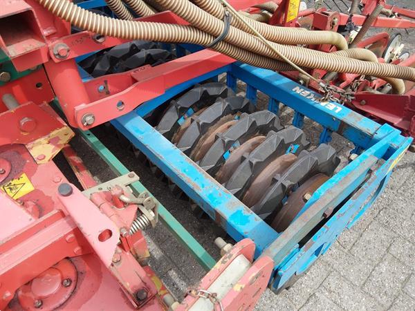 Grote foto kverneland pneumatic da zaaicombinatie 3 meter breed agrarisch zaaimachines