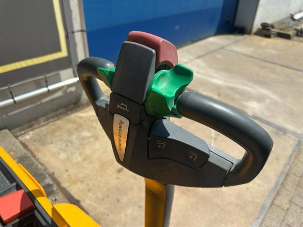 Grote foto vs 22915 elektrische stapelaar jungheinrich ejc112 doe het zelf en verbouw hefwerktuigen