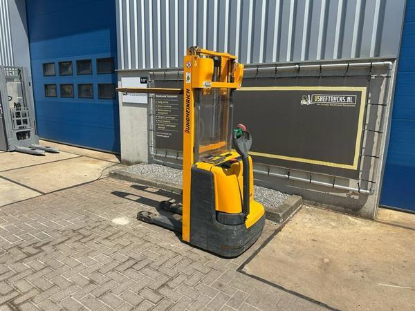 Grote foto vs 22915 elektrische stapelaar jungheinrich ejc112 doe het zelf en verbouw hefwerktuigen
