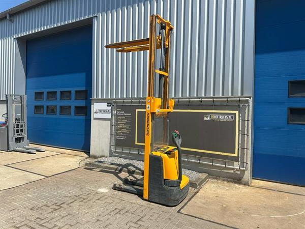 Grote foto vs 22915 elektrische stapelaar jungheinrich ejc112 doe het zelf en verbouw hefwerktuigen
