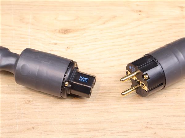 Grote foto kubala sosna elation high end audio power cable 1 5 metre audio tv en foto onderdelen en accessoires