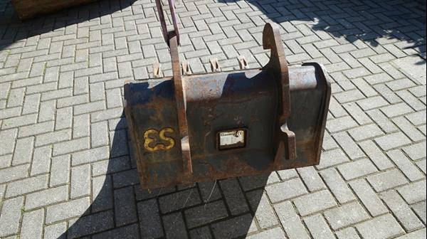 Grote foto eurosteel puinbak met tanden cw10 70 cm doe het zelf en verbouw aanbouwdelen