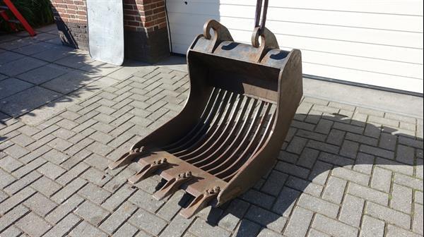 Grote foto eurosteel puinbak met tanden cw10 70 cm doe het zelf en verbouw aanbouwdelen