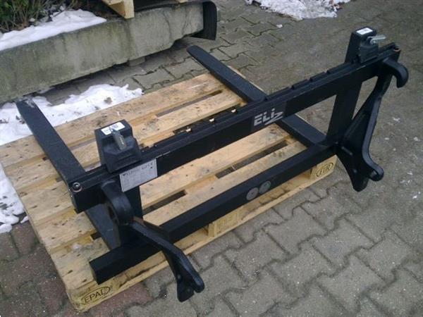 Grote foto palletbord met palletlepels palletvorken doe het zelf en verbouw aanbouwdelen