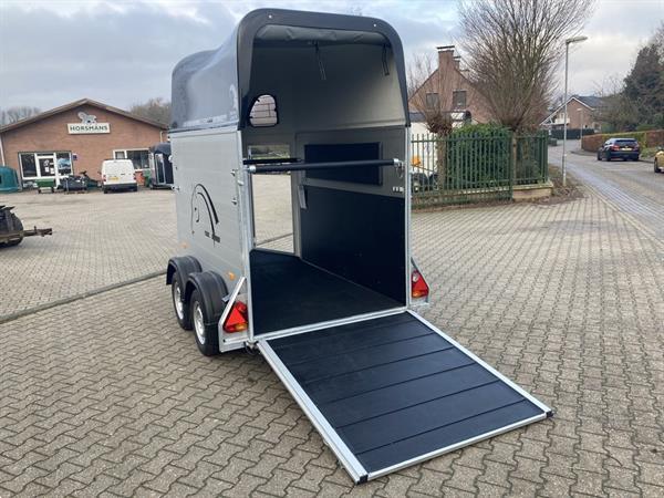 Grote foto cheval libert gold one paardentrailer doe het zelf en verbouw trailers
